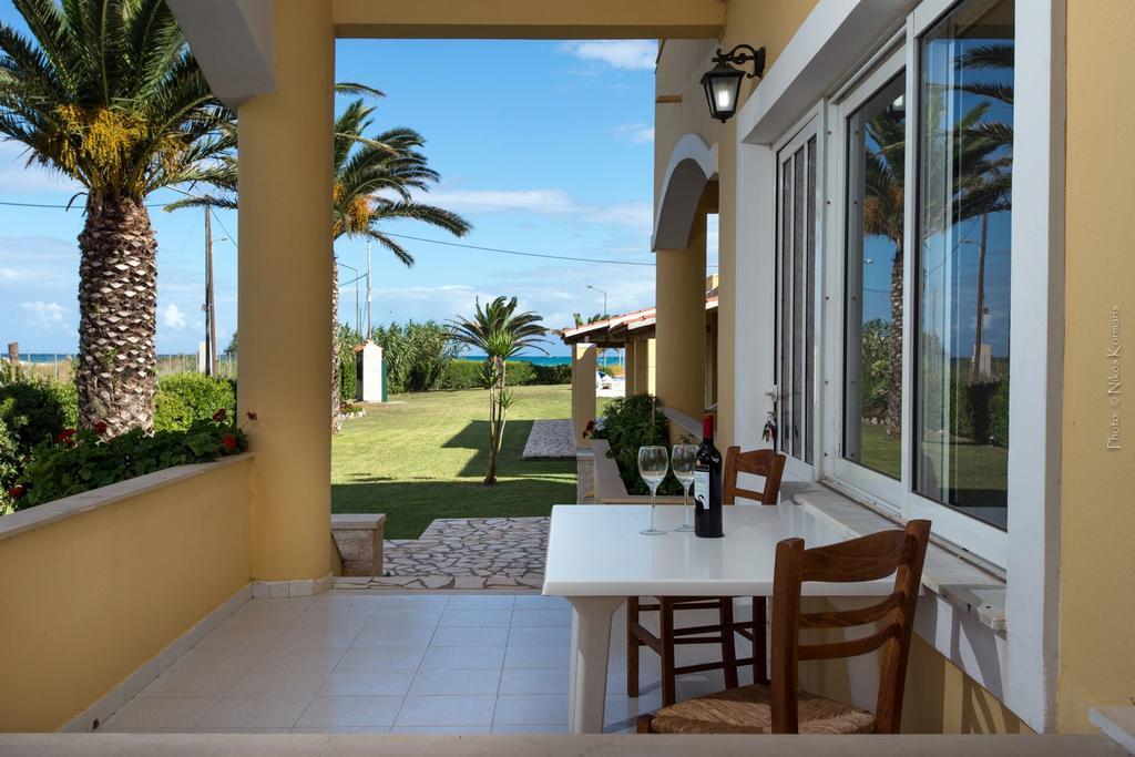Residence Vista Del Mare Ахарави Экстерьер фото