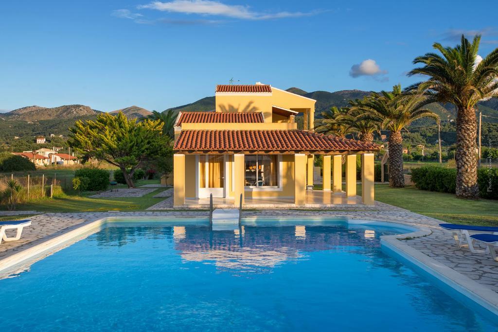 Residence Vista Del Mare Ахарави Экстерьер фото